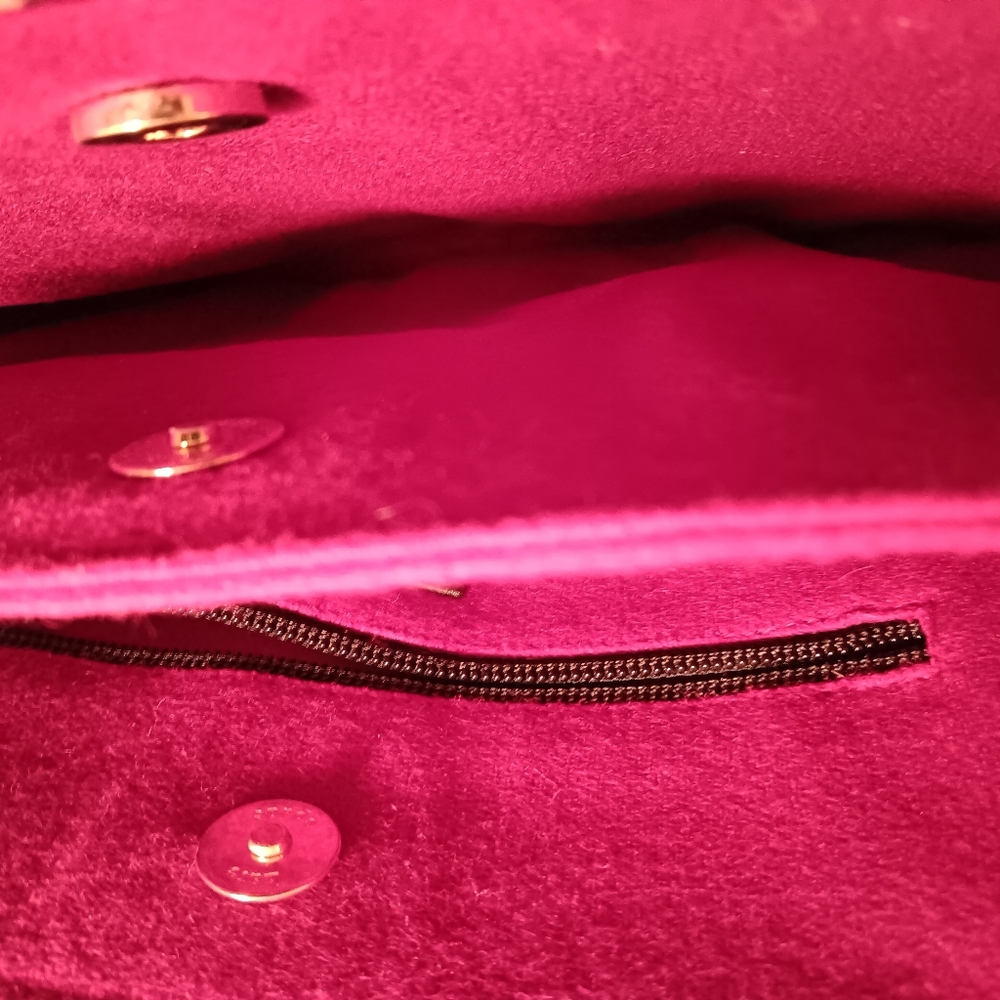 Kate Spade Leopard Print Shoulder Bag with Black Straps - Picture 6 of 6